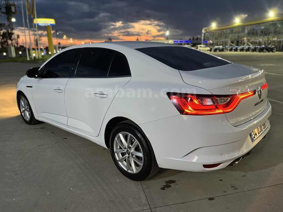2020 megane touch 1.5 bludcı