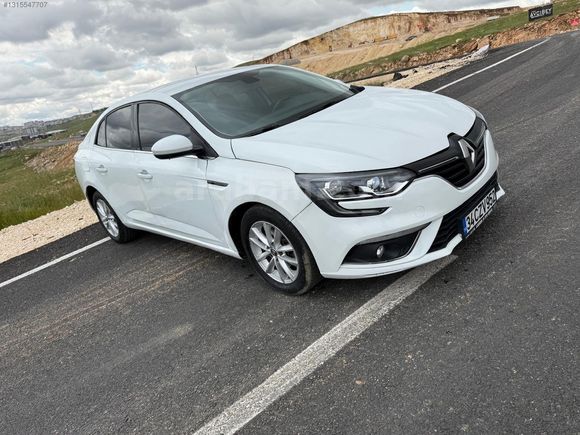 2020 MODEL RENAULT MEGANE 1.5 BLUE DCİ TOUCH OTOMATİK 117.000KM