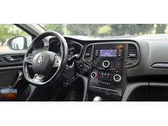 2020MDL RENAULT MEGANE 1.5BLUE DCİ TOUCH OTOMATİK SERVİS BAKIMLI