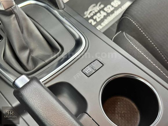 2023 ÇIKIŞLI RENAULT MEGANE 1.5 DCI TOUCH *GERİ GÖRÜŞ/CARPLAY*