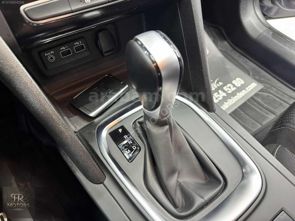 2023 ÇIKIŞLI RENAULT MEGANE 1.5 DCI TOUCH *GERİ GÖRÜŞ/CARPLAY*