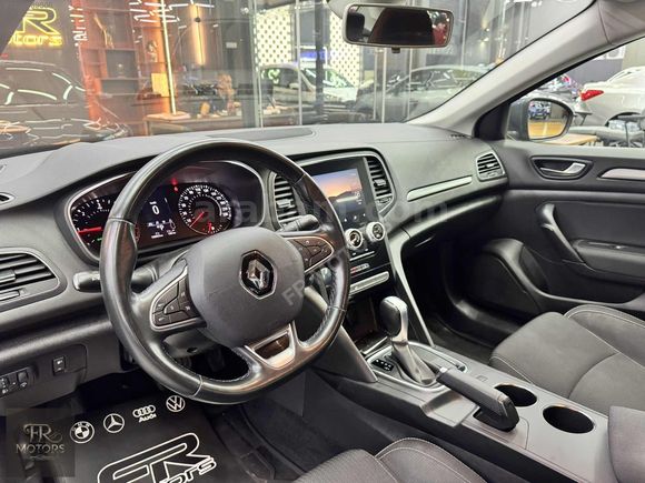 2023 ÇIKIŞLI RENAULT MEGANE 1.5 DCI TOUCH *GERİ GÖRÜŞ/CARPLAY*