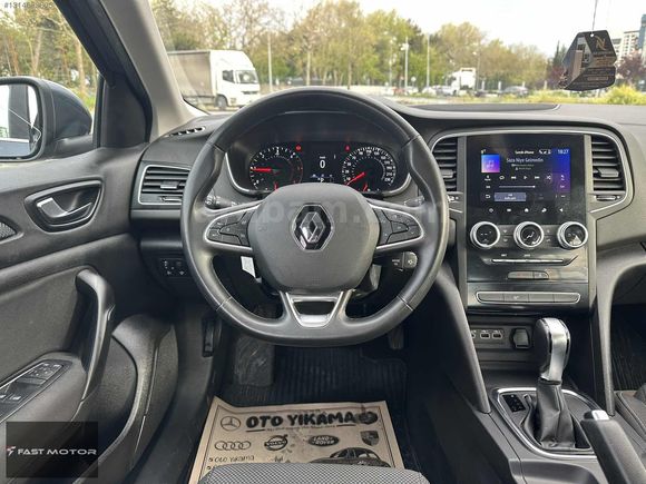 2022 MEGANE 90.000 KM'DE HATASIZ SERVİS BAKIMLI