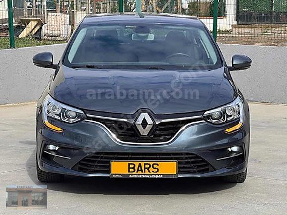 2023 ÇIKIŞLI MEGANE TOUCH OTOMATİK 92 BİN KM'DE ORJİNAL