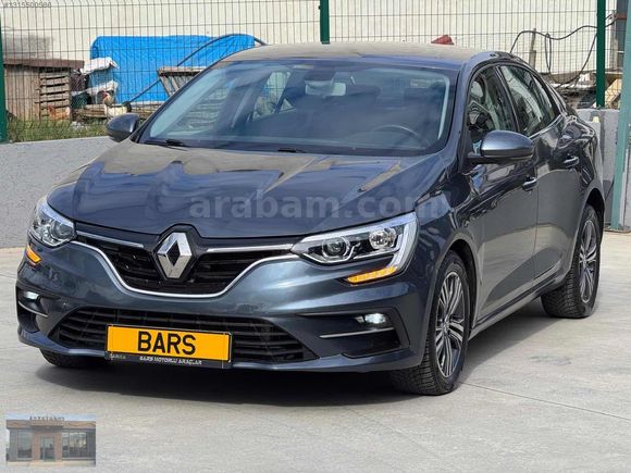 2023 ÇIKIŞLI MEGANE TOUCH OTOMATİK 92 BİN KM'DE ORJİNAL