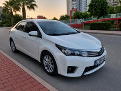 ÖĞRETMENDEN Toyota Corolla 1.4 D-4D Premium 2014 OTOMATİK