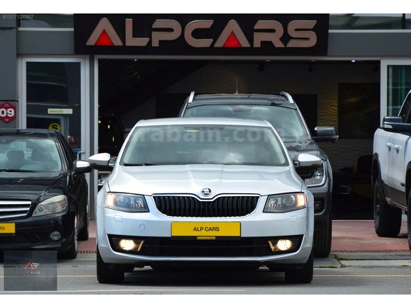 HATASIZ / BOYASIZ / TRAMERSİZ 2016 SKODA OCTAVİA STYLE CR