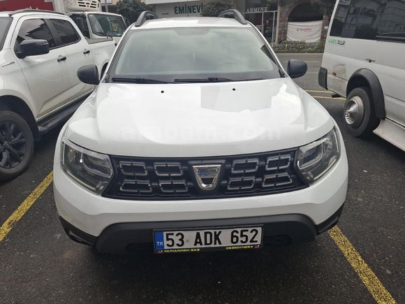 Sahibinden Dacia Duster 1.6 Sce Comfort 2019 Model  207000 km Beyaz