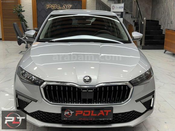 POLAT'TAN 2025 SKODA Scala 1.0 TSI Elite DSG SENETLİ SATIŞ İMKAN