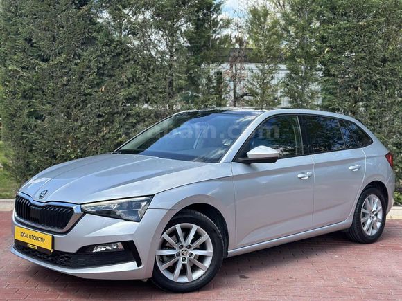 İDEAL OTOMOTİV'DEN SKODA SCALA CAM TAVANLI HATASIZ 89.000 KM'DE