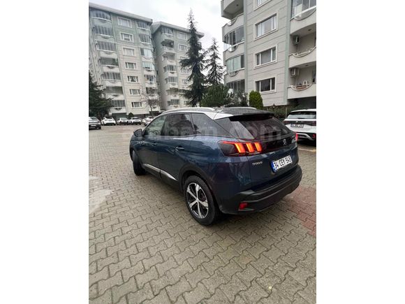 Sahibinden Peugeot 3008 1.5 BlueHDI Allure 2022 Model İstanbul 19.800 km Mavi (metalik)
