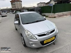 2012 HYUNDAİ İ20 BENZİNLİ 166 BİN KİLOMETRE