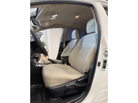 ERTEK'DEN 2015 COROLLA OTOMATİK BAKIMLI 0 MUAYNE AİLE ARACI