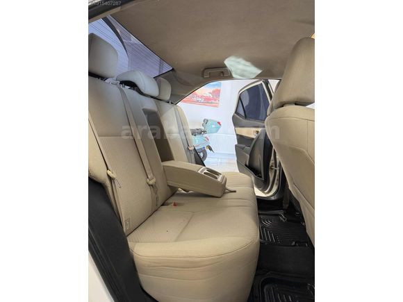 ERTEK'DEN 2015 COROLLA OTOMATİK BAKIMLI 0 MUAYNE AİLE ARACI