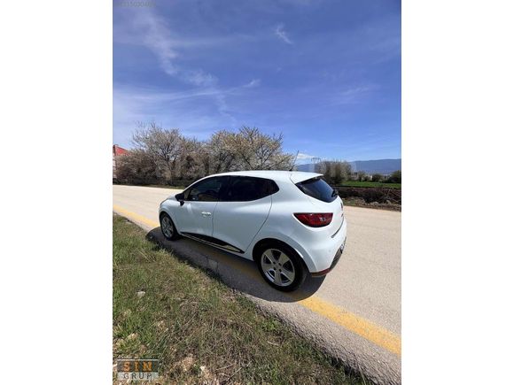 2016 ÇIKIŞLI DIZEL OTOMATİK ÇOK TEMİZ CLIO