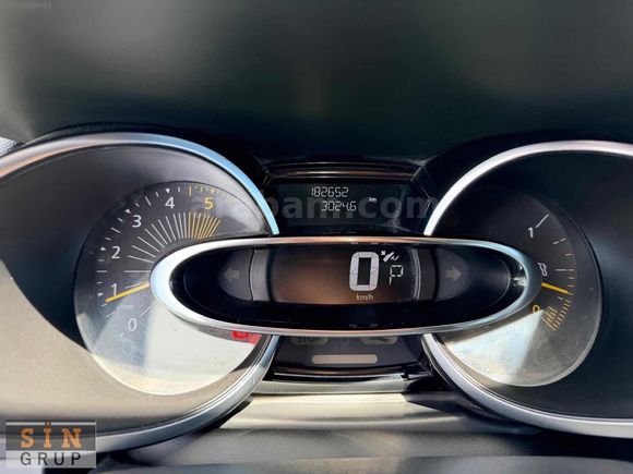 2016 ÇIKIŞLI DIZEL OTOMATİK ÇOK TEMİZ CLIO