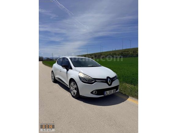 2016 ÇIKIŞLI DIZEL OTOMATİK ÇOK TEMİZ CLIO
