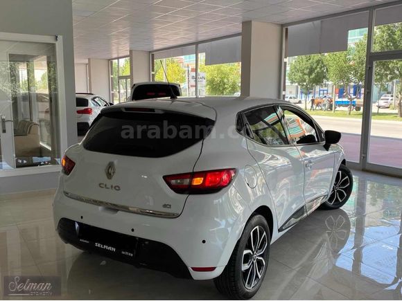BOYASIZ 2018 CLİO 1.5 DCİ TOUCH EDC 90 BG NAVİGASYONLU 124 binde