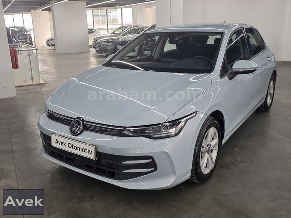 AVEK OTOMOTİVDEN ORJİNAL 2025 VOLKSWAGEN GOLF 1.5 LIFE PAKET