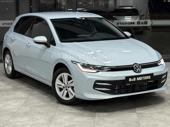 2025 GOLF 1.5eTSI ŞRT TKP/KLTK ISITMA/KIŞ PAKET BOYASIZ 7000 KM
