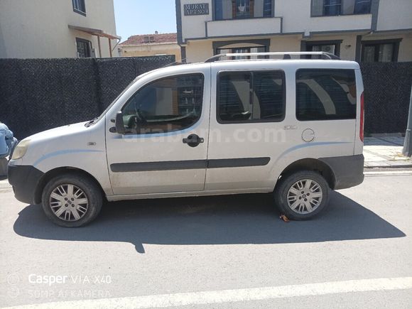 Sahibinden Fiat Doblo Combi 1.3 Multijet 2011 Model