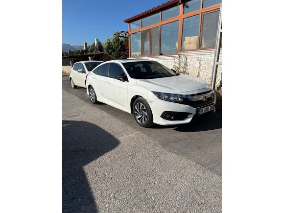Sahibinden Honda Civic 1.6i VTEC Elegance 2016 Model