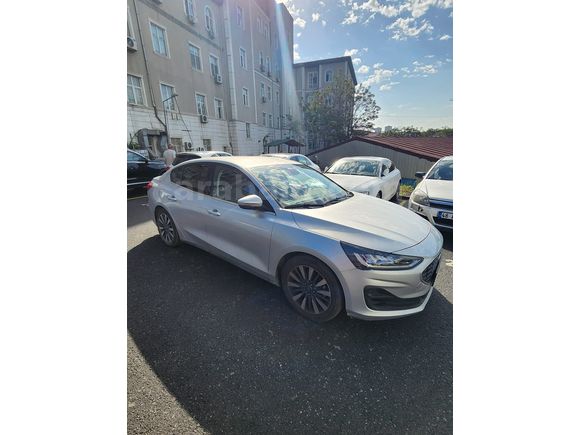 İLK SAHİBİNDEN FOCUS DİZEL OTO. + BAKIM PAKETLİ