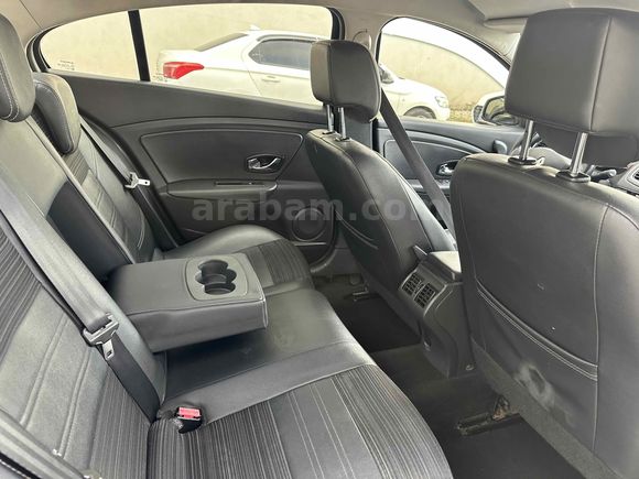 KARAMAN OTOMOTİV’den  Renault Fluence 1.5 dCi Icon 2015 Model Van