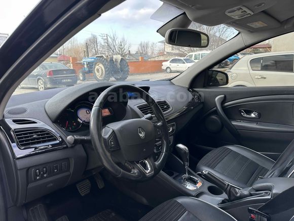 KARAMAN OTOMOTİV’den  Renault Fluence 1.5 dCi Icon 2015 Model Van