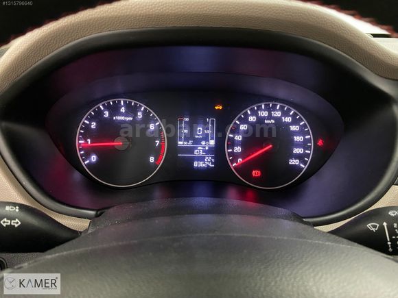 KAMER DEN 2019 HYUNDAİ İ20 1.2 MPI STYLE PANORAMA BENZİN MANUEL