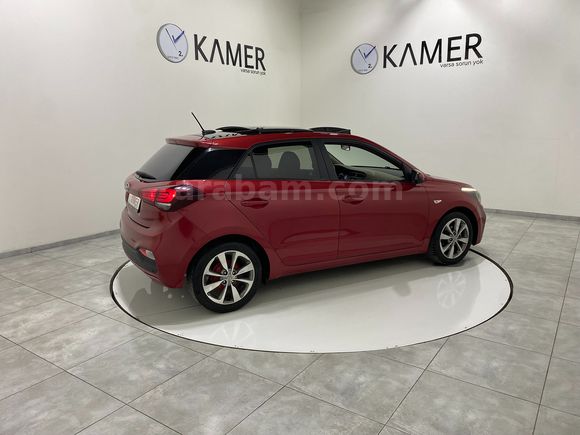 KAMER DEN 2019 HYUNDAİ İ20 1.2 MPI STYLE PANORAMA BENZİN MANUEL
