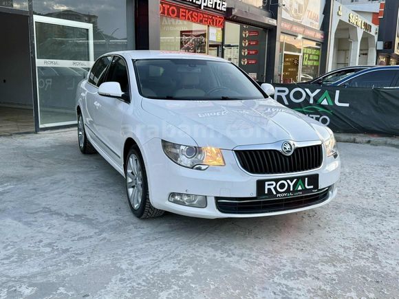 ROYAL AUTO'dan 2012 SUPERB ELEGANCE 1.6 TDI HATASIZ KUSURSUZ