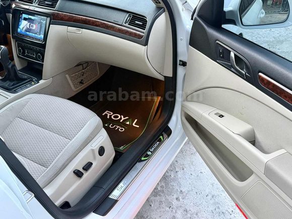 ROYAL AUTO'dan 2012 SUPERB ELEGANCE 1.6 TDI HATASIZ KUSURSUZ