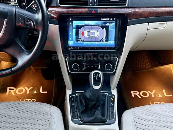 ROYAL AUTO'dan 2012 SUPERB ELEGANCE 1.6 TDI HATASIZ KUSURSUZ