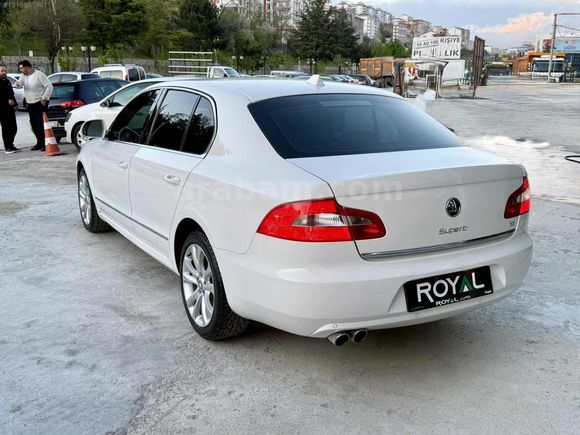 ROYAL AUTO'dan 2012 SUPERB ELEGANCE 1.6 TDI HATASIZ KUSURSUZ