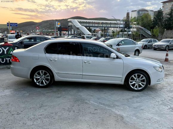 ROYAL AUTO'dan 2012 SUPERB ELEGANCE 1.6 TDI HATASIZ KUSURSUZ