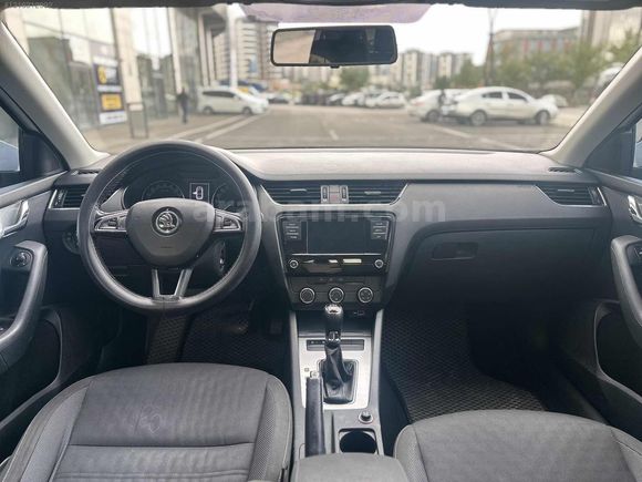 CANBEY AUTO DAN KUSURSUZ OCTAVİA