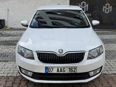 DİZEL OTOMATİK TRAMERSİZ OCTAVİA