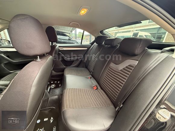DEMİR I 2016 SKODA OCTAVİA 1.6 TDI GREENTEC OPTİMAL