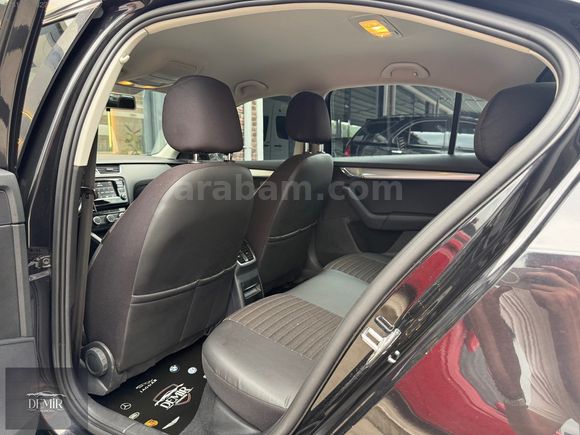 DEMİR I 2016 SKODA OCTAVİA 1.6 TDI GREENTEC OPTİMAL
