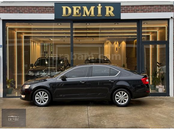 DEMİR I 2016 SKODA OCTAVİA 1.6 TDI GREENTEC OPTİMAL