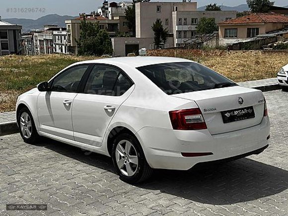 KAYCAR'dan_2016_178.000KM_1,6 TDİ_OCTAVİA_OPTİMAL_DEĞİŞENSİZ
