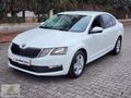AKADEMİ AUTO DAN OTOMATİK 2019 cıkışlı OCTAVİA OPTİMAL PAKET