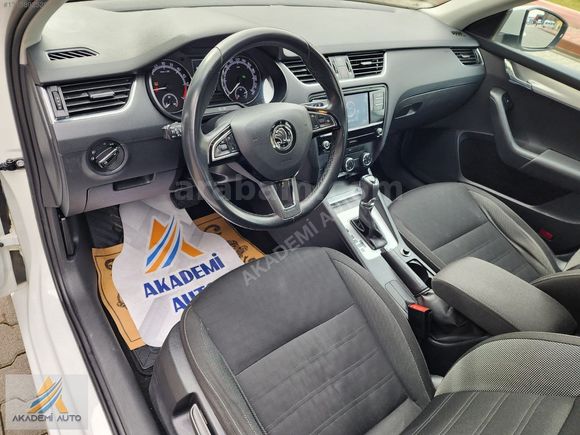 AKADEMİ AUTO DAN OTOMATİK 2019 cıkışlı OCTAVİA OPTİMAL PAKET