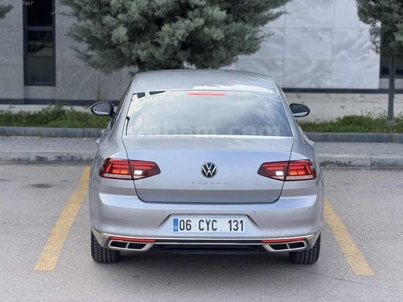 2022 MODEL 142.000 KM 1.5 TSİ PASSAT HATASIZ KAYITSIZ