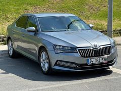 Superb 1.6 TDI Greentech Premium DSG