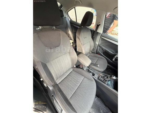 OCTAVİA STYLE otomatik