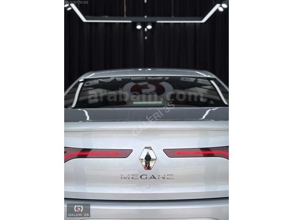 GALERİ 3S'DEN 2024 RENAULT MEGANE 1.3 TCE TOUCH 20'BİNDE HATASIZ
