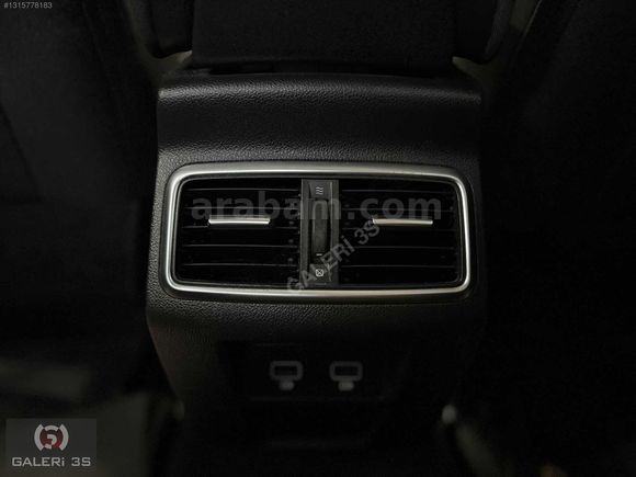 GALERİ 3S'DEN 2024 RENAULT MEGANE 1.3 TCE TOUCH 20'BİNDE HATASIZ