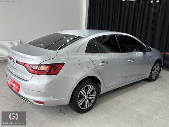 GALERİ 3S'DEN 2024 RENAULT MEGANE 1.3 TCE TOUCH 20'BİNDE HATASIZ